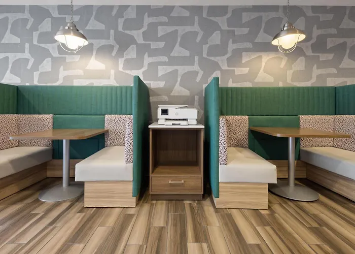 Home2 Suites Dover